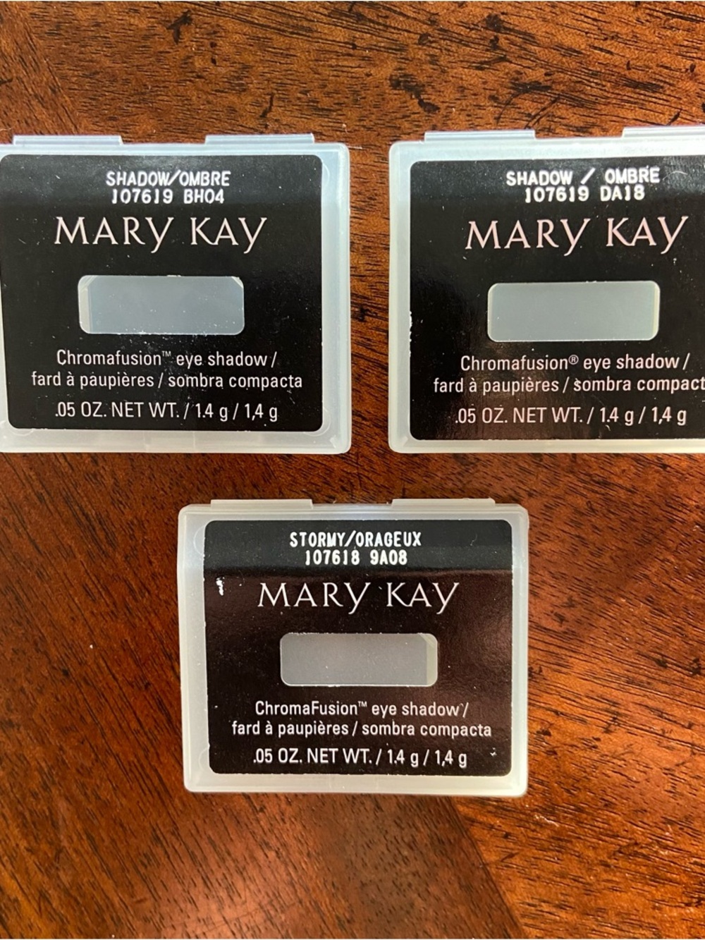 3/$25 Mary Kay ChromaFusion Eye Shadow Stormy & Ombre Set of 3